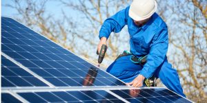 Installation Maintenance Panneaux Solaires Photovoltaïques à Fix-Saint-Geneys